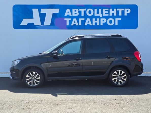 Lada (ВАЗ) Granta I Рестайлинг с пробегом 2022 года, цена 949 000 рублей, 45035 км, универсал, Автокод Объявления