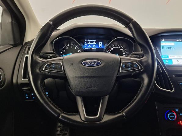 Ford Focus III Рестайлинг с пробегом 2017 года, цена 985 000 рублей, 166442 км, хэтчбек, Автокод Объявления