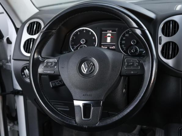 Volkswagen Tiguan I Рестайлинг с пробегом 2013 года, цена 1 449 000 рублей, 130000 км, внедорожник, Автокод Объявления