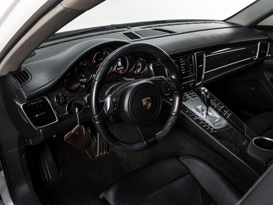 Porsche Panamera I Тюмень  - изображение 13