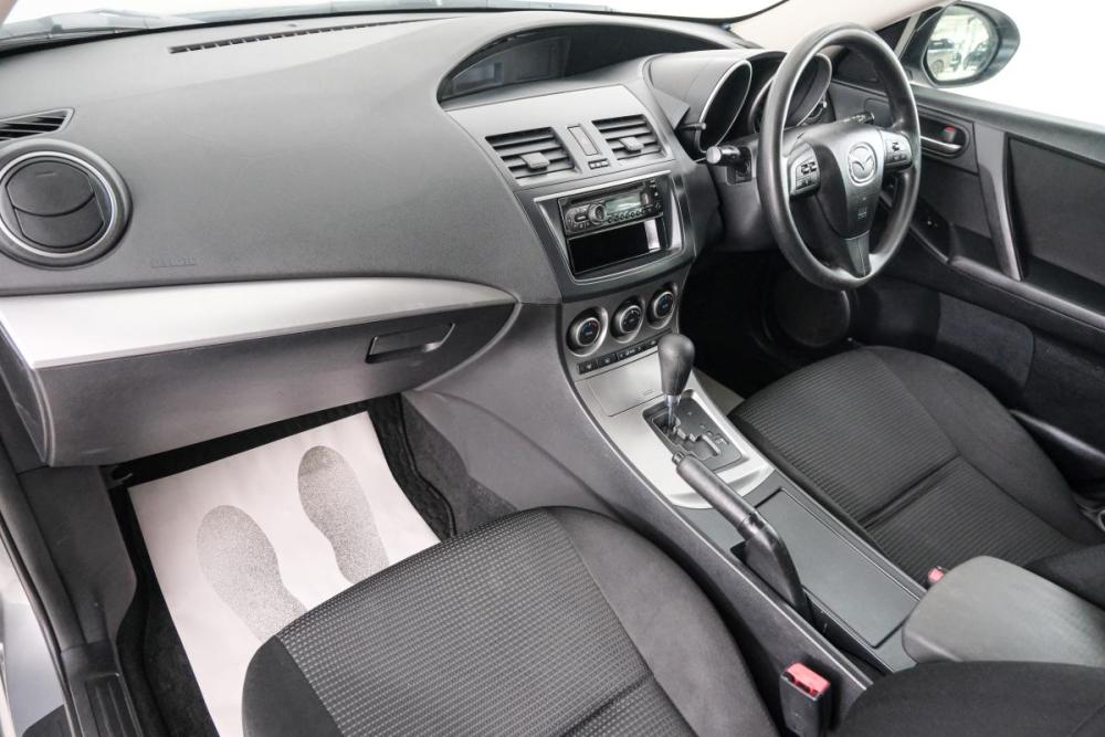 Mazda Axela II Красноярск  - изображение 13