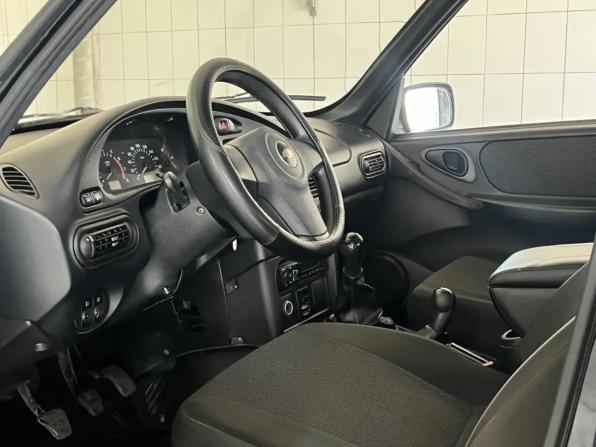 Chevrolet Niva I Рестайлинг с пробегом 2013 года, цена 649 000 рублей, 155001 км, внедорожник, Автокод Объявления