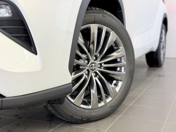 Toyota Highlander IV (XU70) с пробегом 2026 года, цена 5 400 000 рублей, 36 км, внедорожник, Автокод Объявления