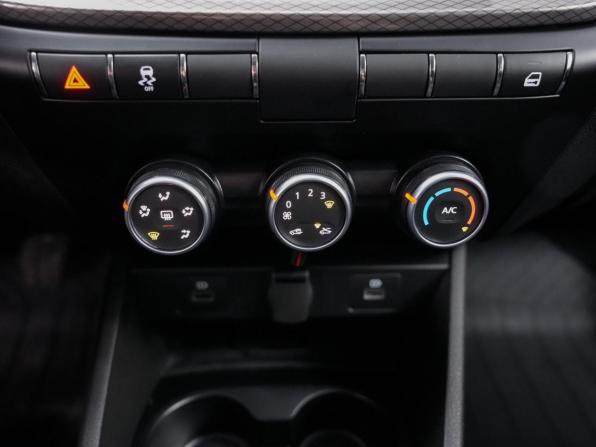 Lada (ВАЗ) Vesta I Рестайлинг (NG) с пробегом 2025 года, цена 1 399 000 рублей, 33593 км, седан, Автокод Объявления