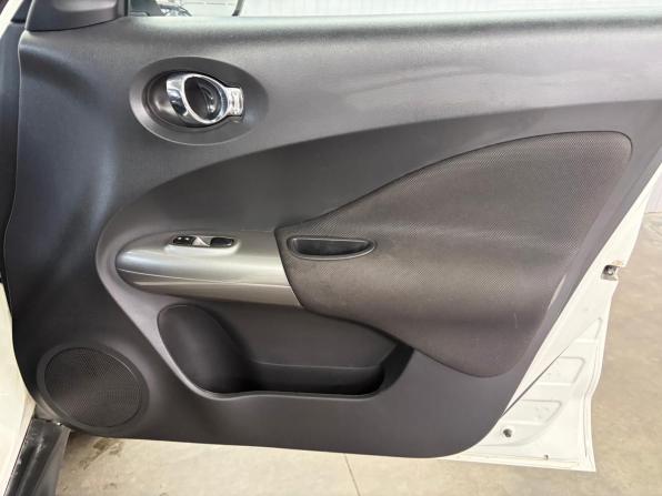 Nissan Juke I с пробегом 2012 года, цена 937 000 рублей, 135974 км, внедорожник, Автокод Объявления