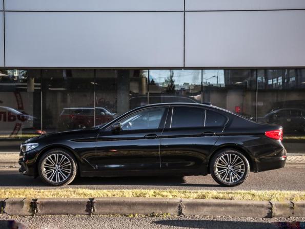 BMW 5 серии VII (G30/G31/G38) с пробегом 2019 года, цена 3 699 000 рублей, 106151 км, седан, Автокод Объявления