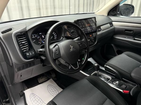 Mitsubishi Outlander III Рестайлинг 2 с пробегом 2018 года, цена 2 299 000 рублей, 88594 км, внедорожник, Автокод Объявления