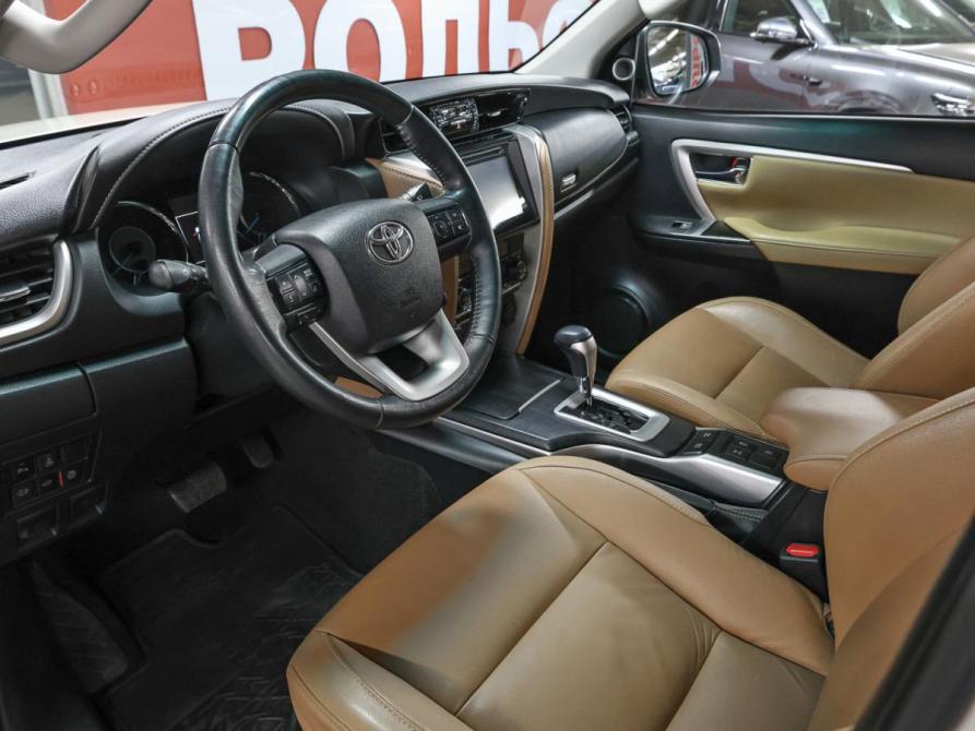 Toyota Fortuner II Москва  - изображение 18