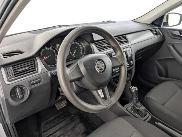 Skoda Rapid I Рестайлинг с пробегом 2018 года, цена 1 025 000 рублей, 174682 км, лифтбек, Автокод Объявления
