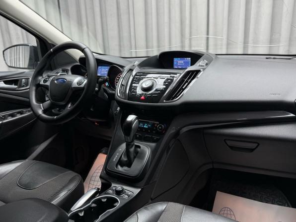 Ford Kuga II с пробегом 2016 года, цена 1 399 000 рублей, 136073 км, внедорожник, Автокод Объявления