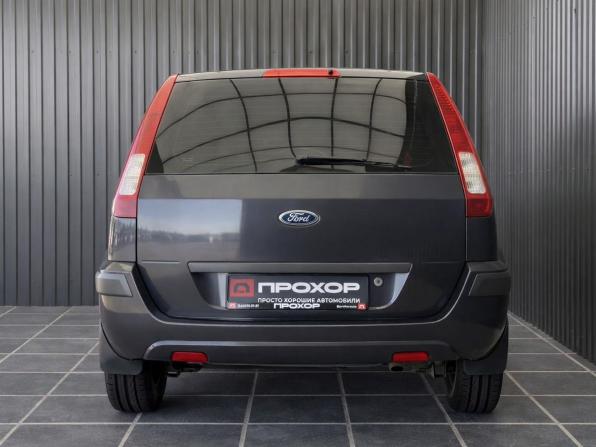 Ford Fusion I Рестайлинг с пробегом 2007 года, цена 427 000 рублей, 290000 км, хэтчбек, Автокод Объявления