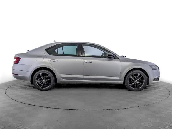 Skoda Octavia III (A7) Рестайлинг с пробегом 2019 года, цена 2 030 000 рублей, 65037 км, лифтбек, Автокод Объявления