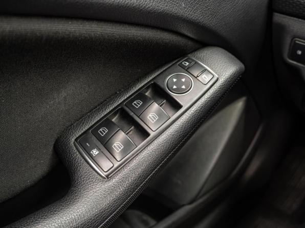 Mercedes-Benz A-Класс III (W176) с пробегом 2013 года, цена 1 295 000 рублей, 163147 км, хэтчбек, Автокод Объявления