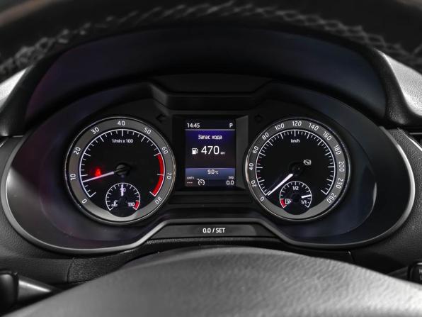 Skoda Octavia III (A7) Рестайлинг с пробегом 2018 года, цена 1 890 000 рублей, 131977 км, лифтбек, Автокод Объявления
