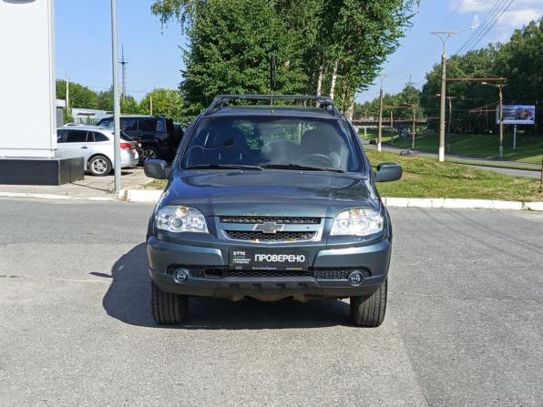 Chevrolet Niva I Рестайлинг с пробегом 2011 года, цена 330 000 рублей, 230715 км, внедорожник, Автокод Объявления
