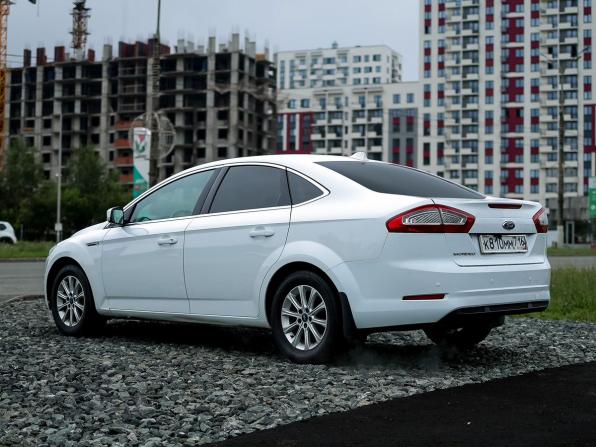 Ford Mondeo IV Рестайлинг с пробегом 2012 года, цена 699 000 рублей, 240114 км, седан, Автокод Объявления