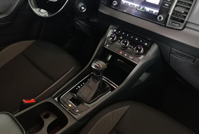 Skoda Karoq I с пробегом 2021 года, цена 2 080 000 рублей, 92484 км, внедорожник, Автокод Объявления