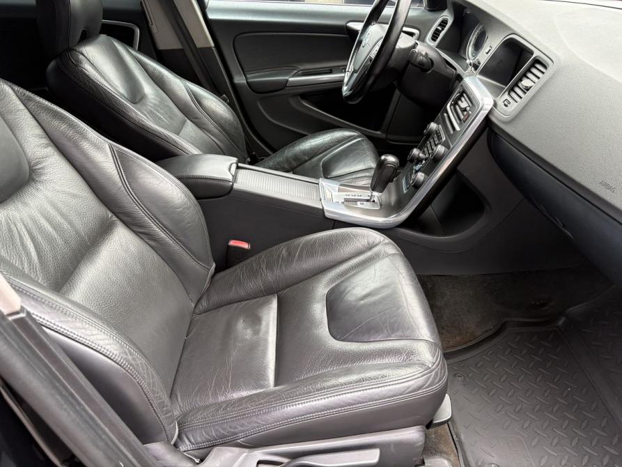 Volvo S60 II Москва  - изображение 9
