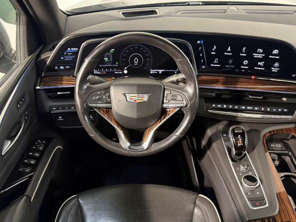Cadillac Escalade V с пробегом 2021 года, цена 9 099 800 рублей, 99000 км, внедорожник, Автокод Объявления