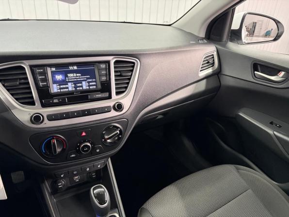 Hyundai Solaris II с пробегом 2020 года, цена 1 537 000 рублей, 139688 км, седан, Автокод Объявления