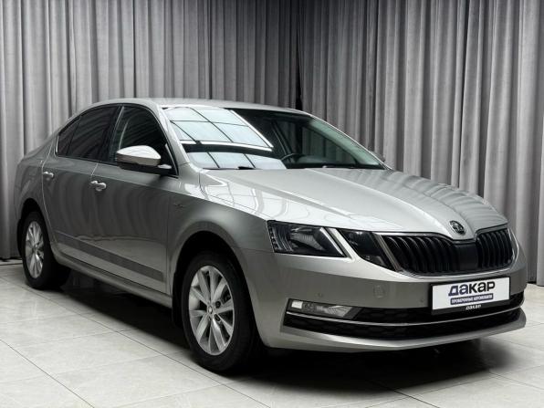 Skoda Octavia III (A7) Рестайлинг с пробегом 2018 года, цена 1 849 000 рублей, 119500 км, лифтбек, Автокод Объявления