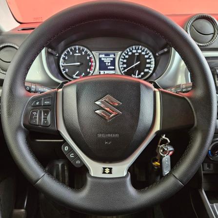 Suzuki Vitara II с пробегом 2015 года, цена 1 549 000 рублей, 112674 км, внедорожник, Автокод Объявления