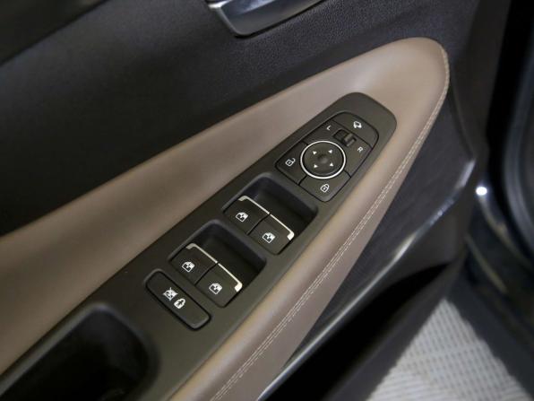 Hyundai Santa Fe IV с пробегом 2019 года, цена 2 390 000 рублей, 219842 км, внедорожник, Автокод Объявления