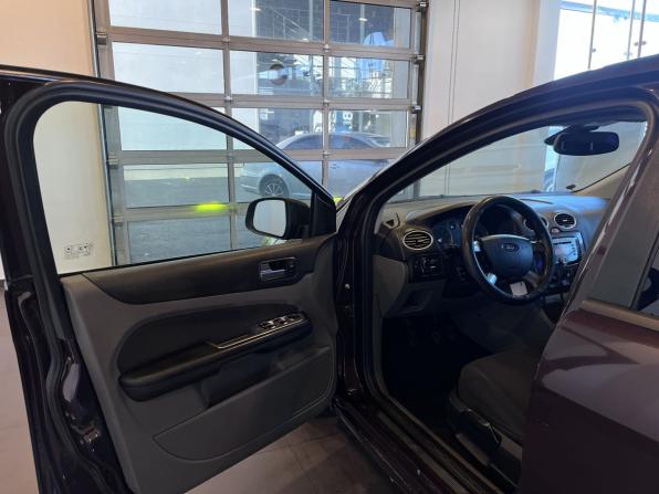 Ford Focus II Рестайлинг с пробегом 2008 года, цена 365 000 рублей, 291612 км, седан, Автокод Объявления
