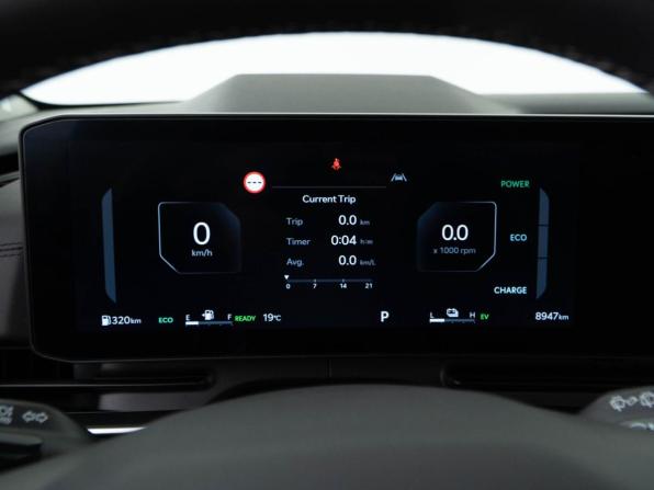 Kia Carnival IV Рестайлинг с пробегом 2025 года, цена 7 195 055 рублей, 8947 км, минивэн, Автокод Объявления
