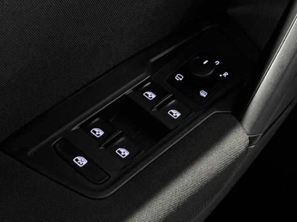 Volkswagen Tiguan II с пробегом 2020 года, цена 1 699 000 рублей, 235044 км, внедорожник, Автокод Объявления