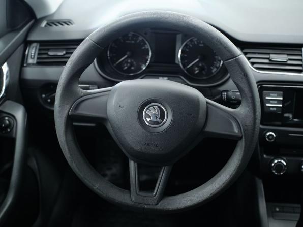 Skoda Octavia III (A7) с пробегом 2015 года, цена 1 284 000 рублей, 129488 км, лифтбек, Автокод Объявления