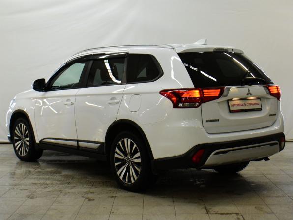 Mitsubishi Outlander III Рестайлинг 3 с пробегом 2019 года, цена 2 399 000 рублей, 66872 км, внедорожник, Автокод Объявления