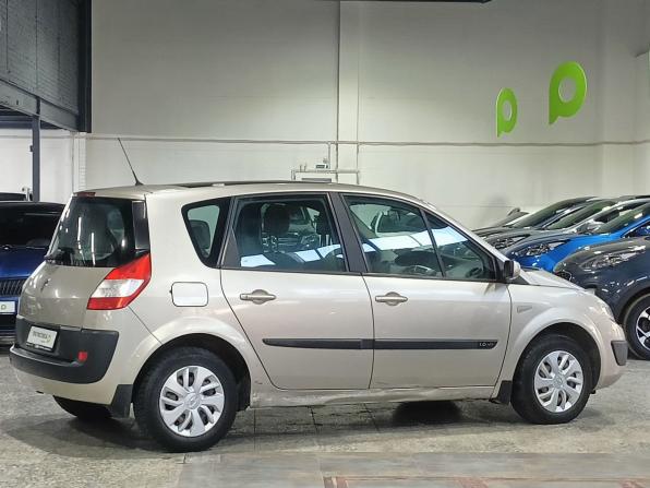 Renault Scenic II с пробегом 2006 года, цена 365 000 рублей, 177704 км, компактвэн, Автокод Объявления
