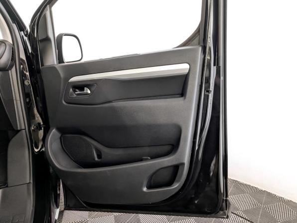 Peugeot Traveller I с пробегом 2022 года, цена 3 650 000 рублей, 69662 км, минивэн, Автокод Объявления