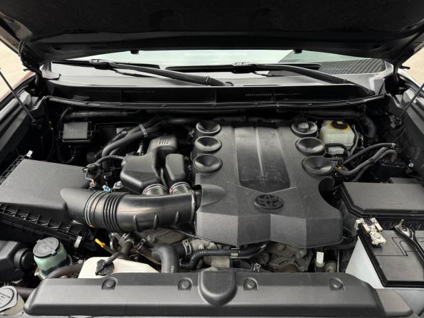 Toyota Land Cruiser Prado 150 Series Рестайлинг 2 с пробегом 2018 года, цена 5 490 000 рублей, 132335 км, внедорожник, Автокод Объявления