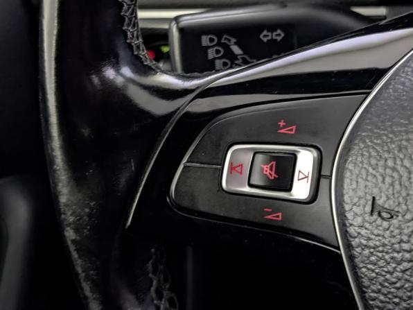 Volkswagen Jetta VI Рестайлинг с пробегом 2017 года, цена 1 300 000 рублей, 154010 км, седан, Автокод Объявления