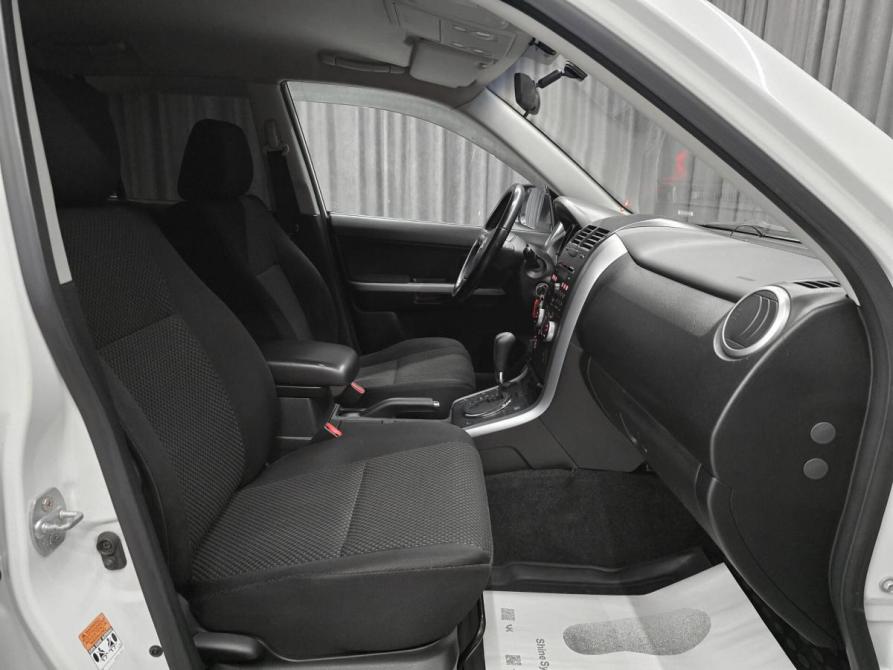 Suzuki Grand Vitara II Рестайлинг Красноярск  - изображение 15