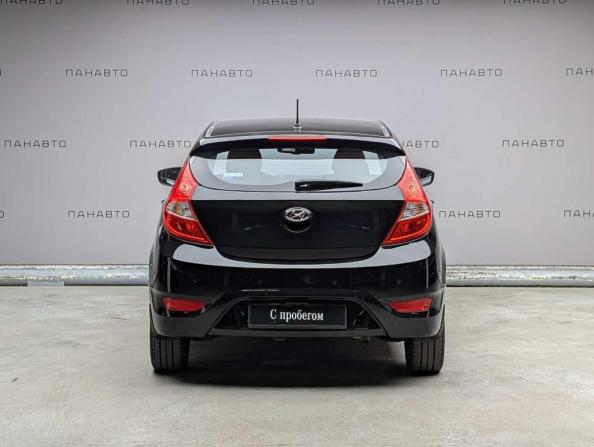 Hyundai Solaris I с пробегом 2013 года, цена 849 000 рублей, 144339 км, хэтчбек, Автокод Объявления
