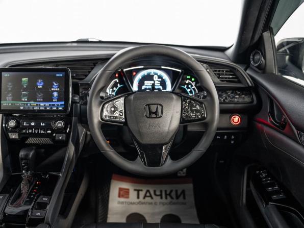 Honda Civic X с пробегом 2018 года, цена 1 970 000 рублей, 70750 км, седан, Автокод Объявления
