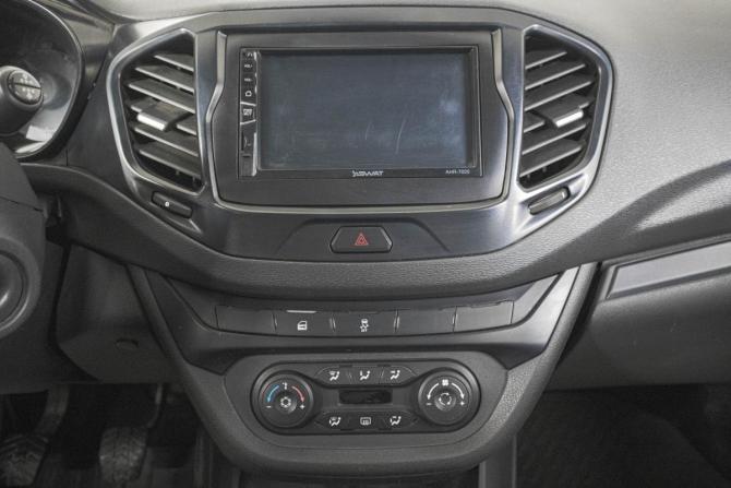 Lada (ВАЗ) Vesta I с пробегом 2022 года, цена 1 099 000 рублей, 121000 км, универсал, Автокод Объявления