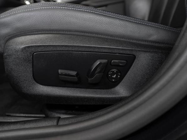 BMW 5 серии VII (G30/G31/G38) Рестайлинг с пробегом 2021 года, цена 4 370 000 рублей, 107697 км, седан, Автокод Объявления