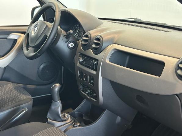 Renault Sandero I с пробегом 2014 года, цена 659 000 рублей, 180800 км, хэтчбек, Автокод Объявления