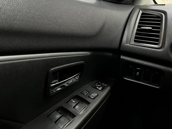 Mitsubishi ASX I с пробегом 2012 года, цена 1 315 000 рублей, 208389 км, внедорожник, Автокод Объявления