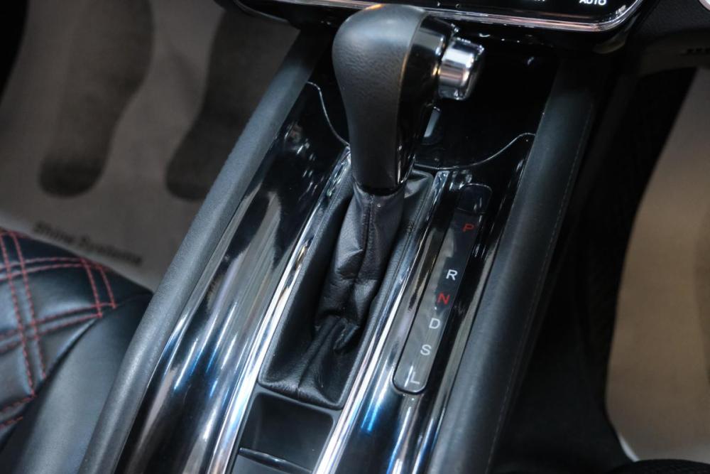 Honda Vezel I Омск  - изображение 16