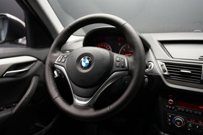 BMW X1 I (E84) Рестайлинг с пробегом 2013 года, цена 1 297 000 рублей, 181000 км, внедорожник, Автокод Объявления