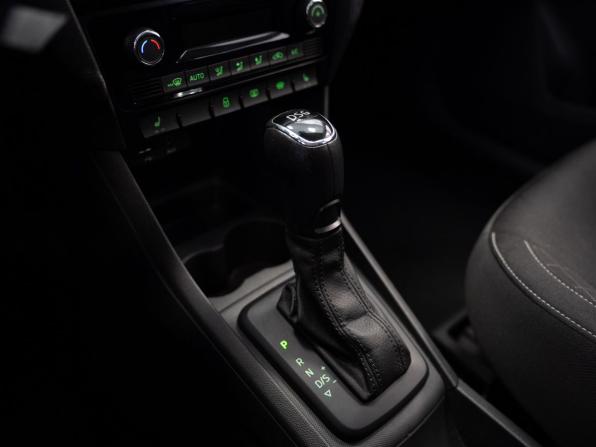 Skoda Rapid I Рестайлинг с пробегом 2017 года, цена 1 400 000 рублей, 140676 км, лифтбек, Автокод Объявления
