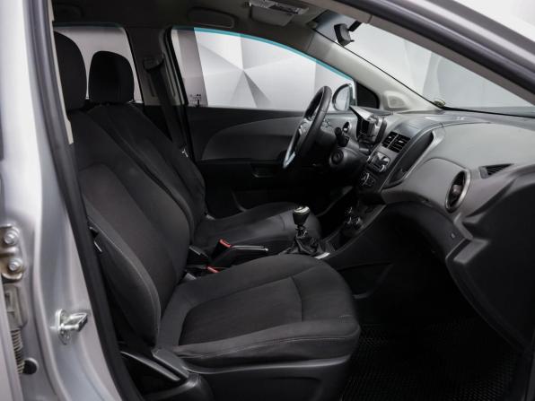 Chevrolet Aveo II с пробегом 2012 года, цена 589 000 рублей, 205816 км, седан, Автокод Объявления