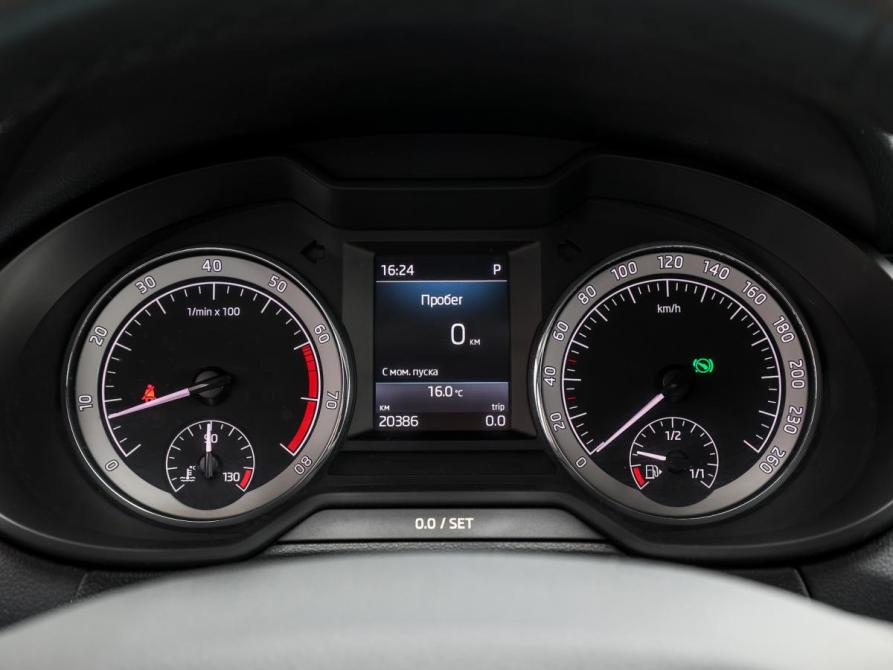 Skoda Octavia III (A7) Рестайлинг Москва  - изображение 12