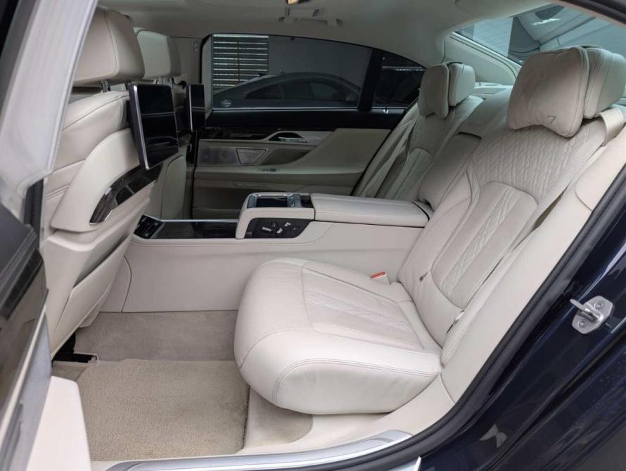 BMW 7 серии VI (G11/G12) Москва  - изображение 9