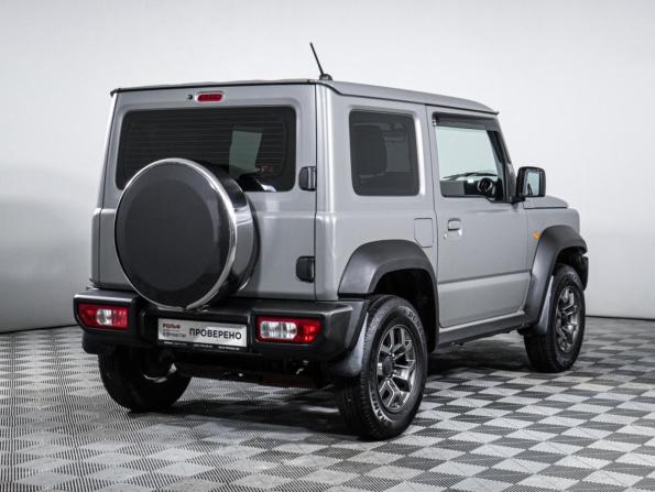 Suzuki Jimny IV с пробегом 2020 года, цена 3 269 000 рублей, 33000 км, внедорожник, Автокод Объявления